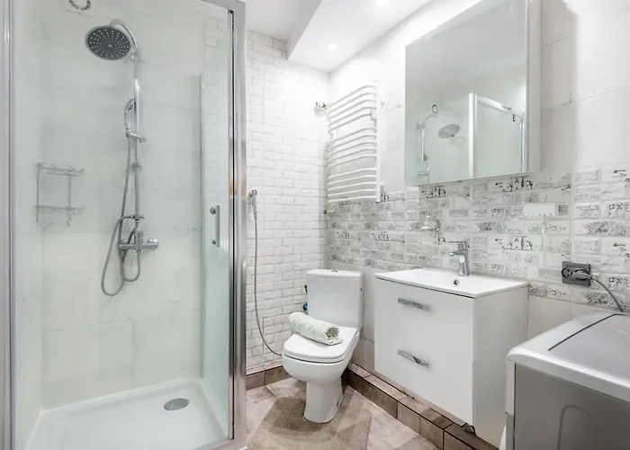 - Wilda Close To Downtown