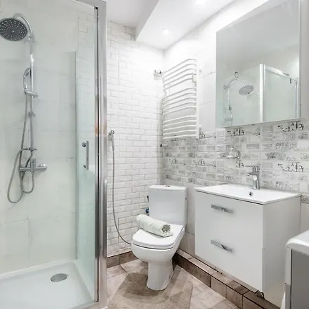 - Wilda Close To Downtown